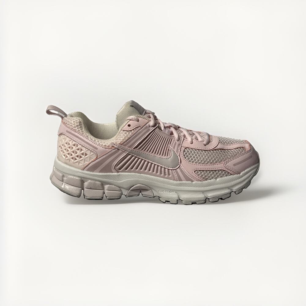 Nike Zoom Vomero 5 GS Pearl Pink Size 6.5Y Women 8 Running Shoes HF6998-600 NIB